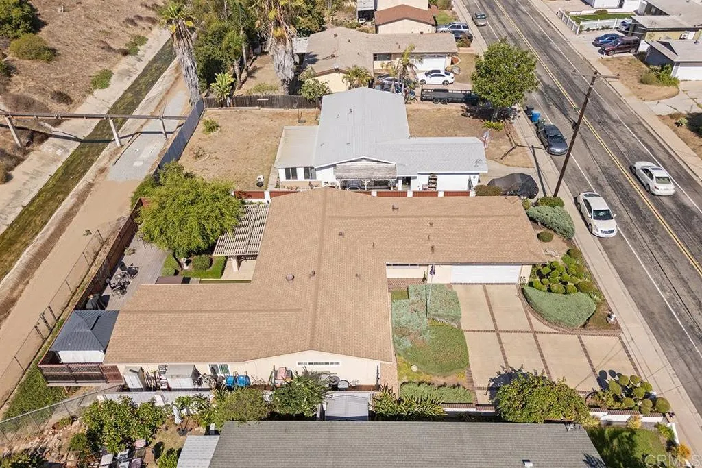 https://cdn.realtyfeed.com/cdn/127/307090758/99ed4123ed96dc8b39f41bed7c4a5f85.webp