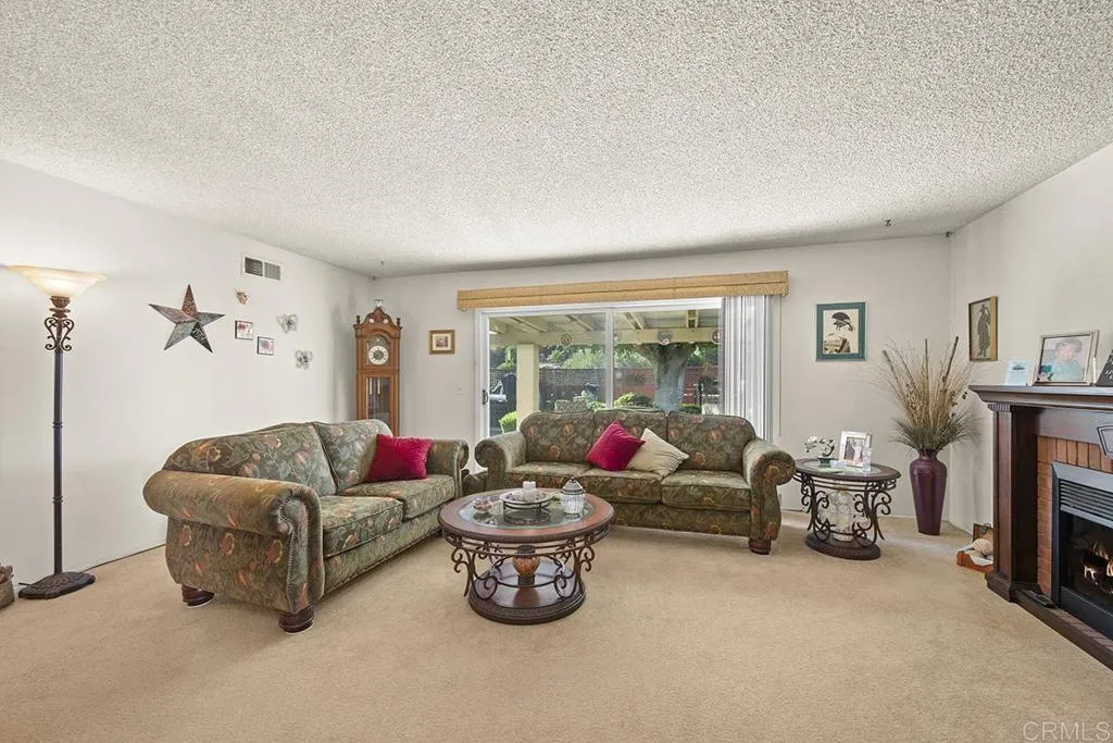 https://cdn.realtyfeed.com/cdn/127/307090758/deb9a4c0abb9f3c10fe66d1b78c3700c.webp