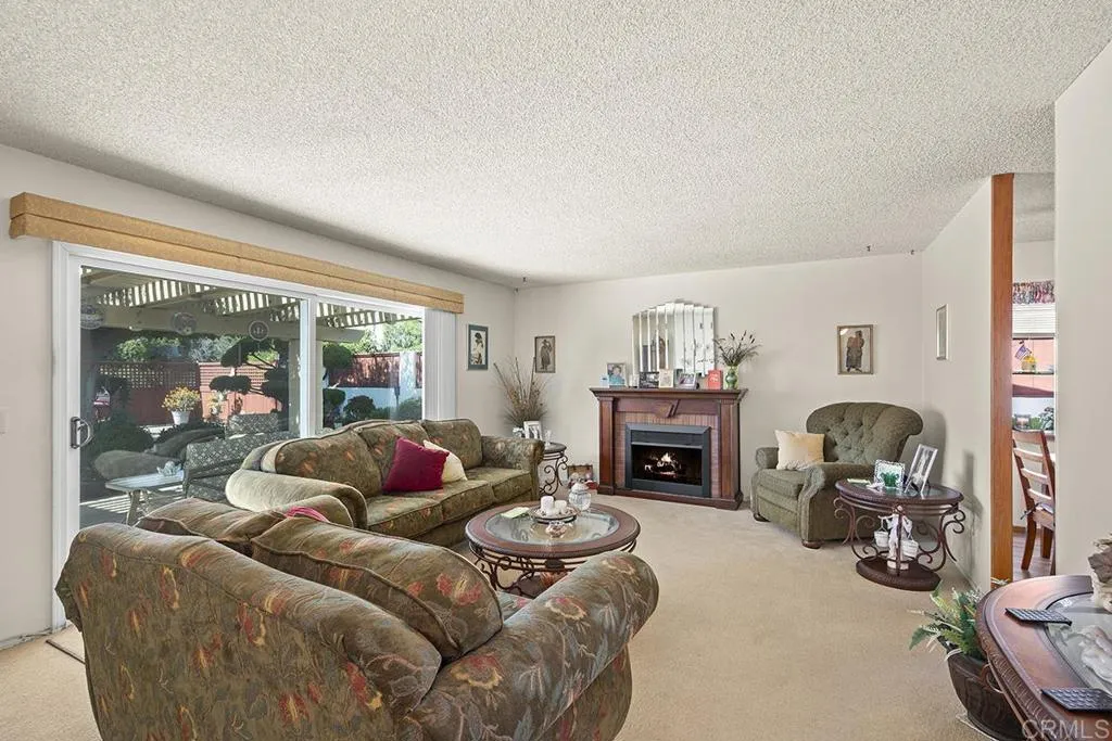 https://cdn.realtyfeed.com/cdn/127/307090758/f47aa58fbcec678f0123e3048bda78ac.webp