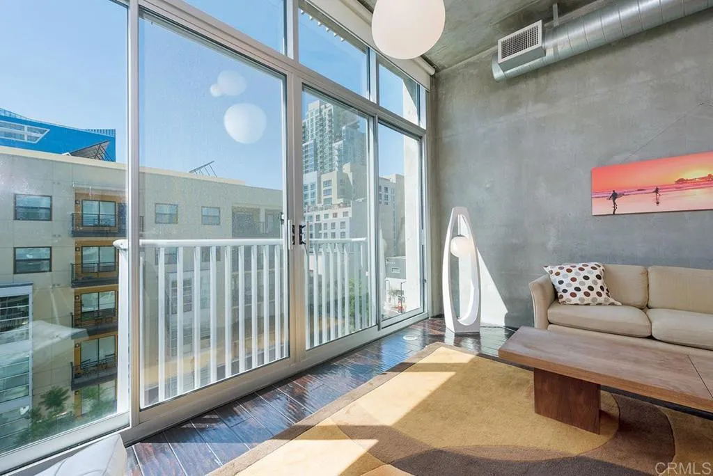 https://cdn.realtyfeed.com/cdn/127/307090792/50e81edfc506501d088de6317a9e5db1.webp
