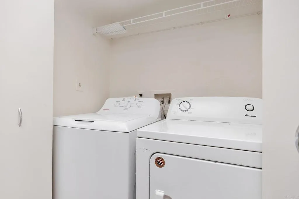 https://cdn.realtyfeed.com/cdn/127/307090794/5d3554d5b092c4d22b6d568dceb1b54b.webp