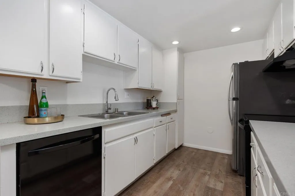 https://cdn.realtyfeed.com/cdn/127/307090794/ce5fa2288530ddc5db9ee397e576c959.webp