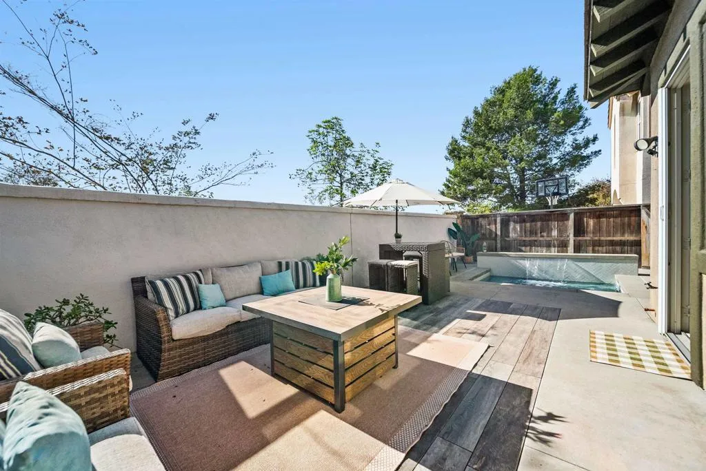 https://cdn.realtyfeed.com/cdn/127/307090862/2ae0b8ef95fd03e48f7b5b803f9c43bb.webp