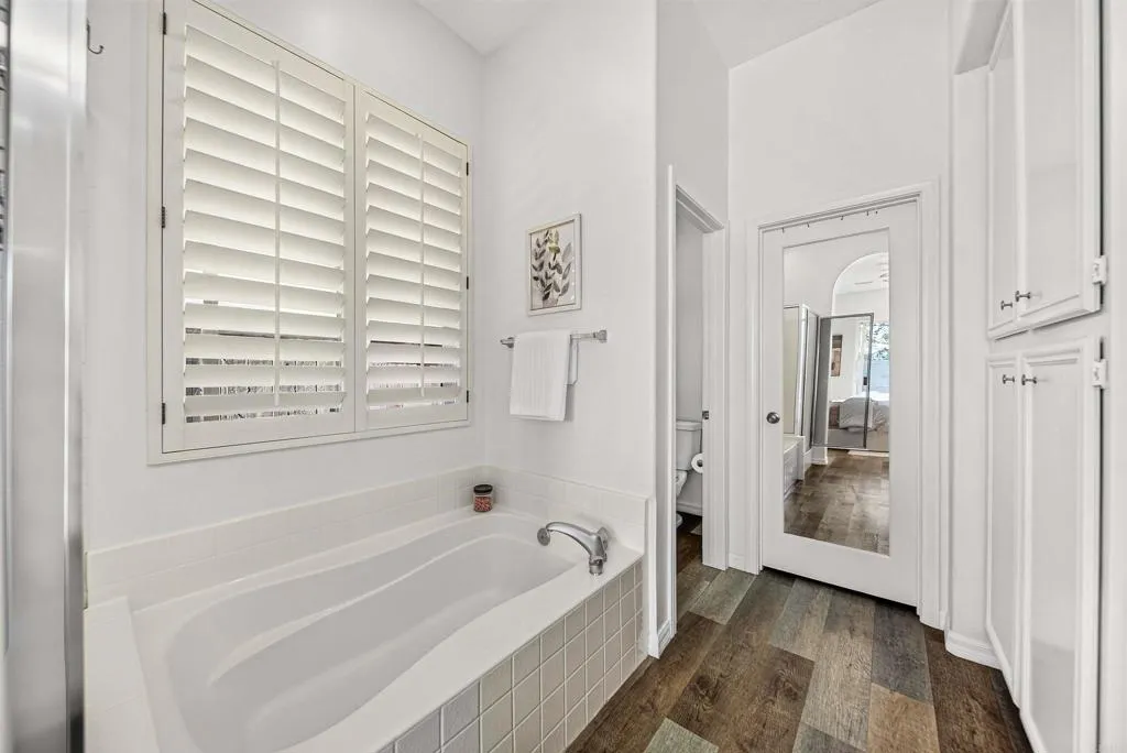 https://cdn.realtyfeed.com/cdn/127/307090862/3b817efa607b2ce481467f0423ebdcb1.webp
