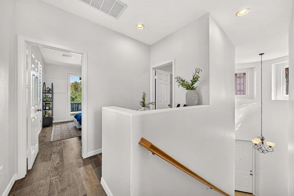 https://cdn.realtyfeed.com/cdn/127/307090862/5cc5f263754c7e585ea1a769a6d302c7.webp