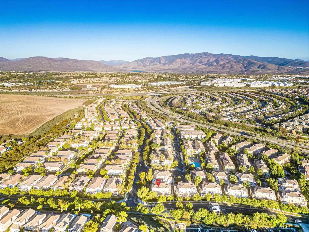 https://cdn.realtyfeed.com/cdn/127/307090865/41bf44c6c6013770da5573e74f262840.webp