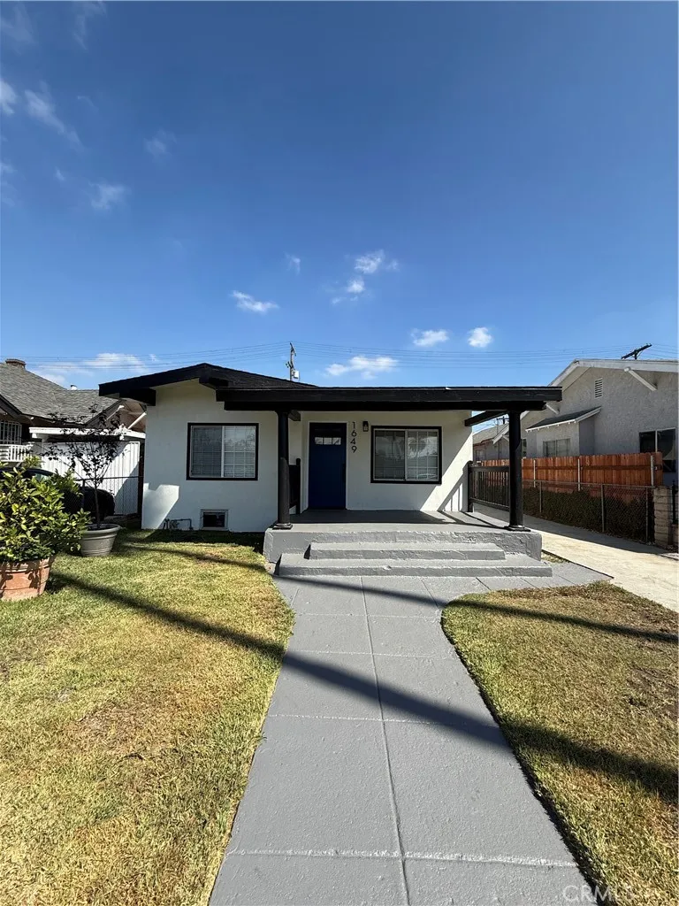 1649 W 56th