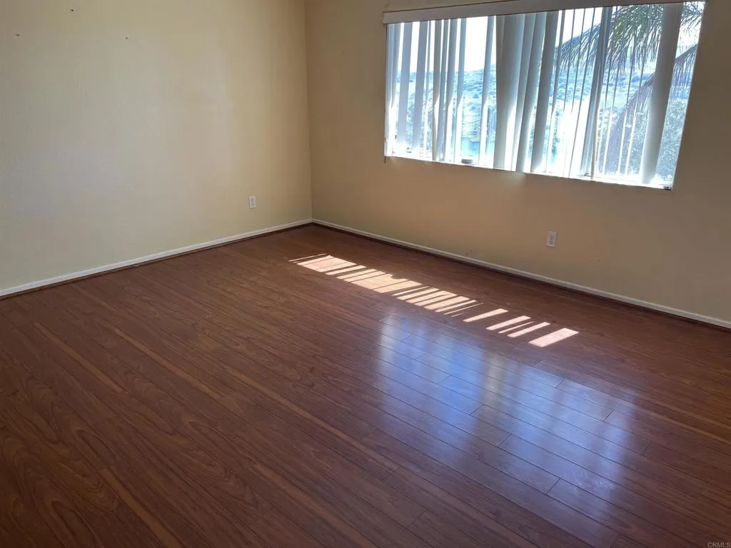 https://cdn.realtyfeed.com/cdn/127/307090983/78fc7265308c5b43fe21741610319806.webp