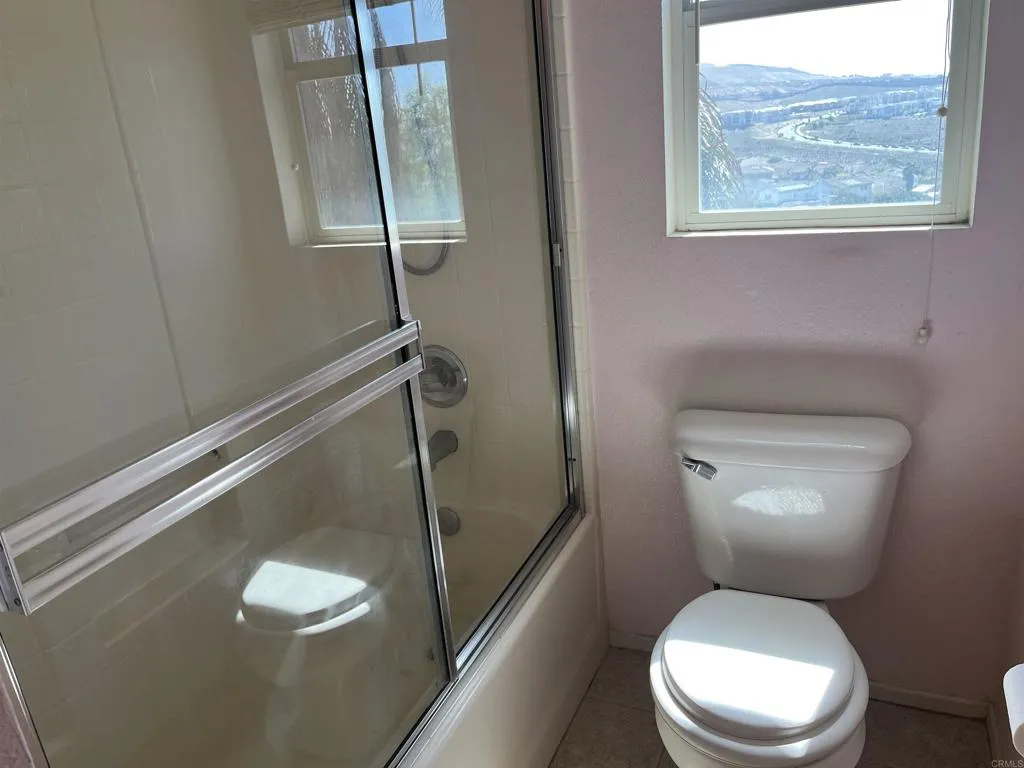 https://cdn.realtyfeed.com/cdn/127/307090983/e64c3ed1c1dfd7f827598e986389699a.webp