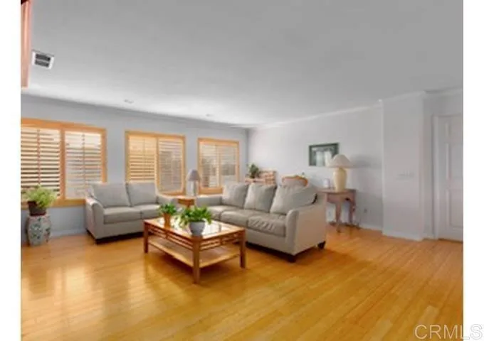https://cdn.realtyfeed.com/cdn/127/307091020/3137041740374446bb9c9cd6a2e633e7.webp