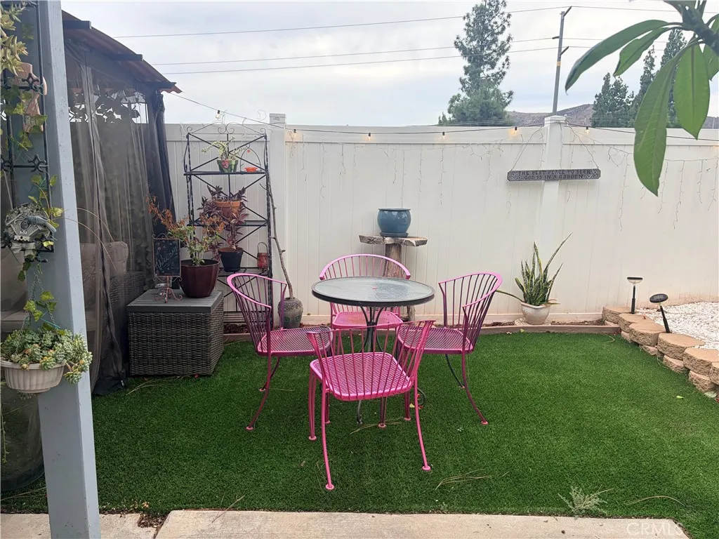 https://cdn.realtyfeed.com/cdn/127/307091027/92e242a2d5fa3d5bff7493341c56717f.webp