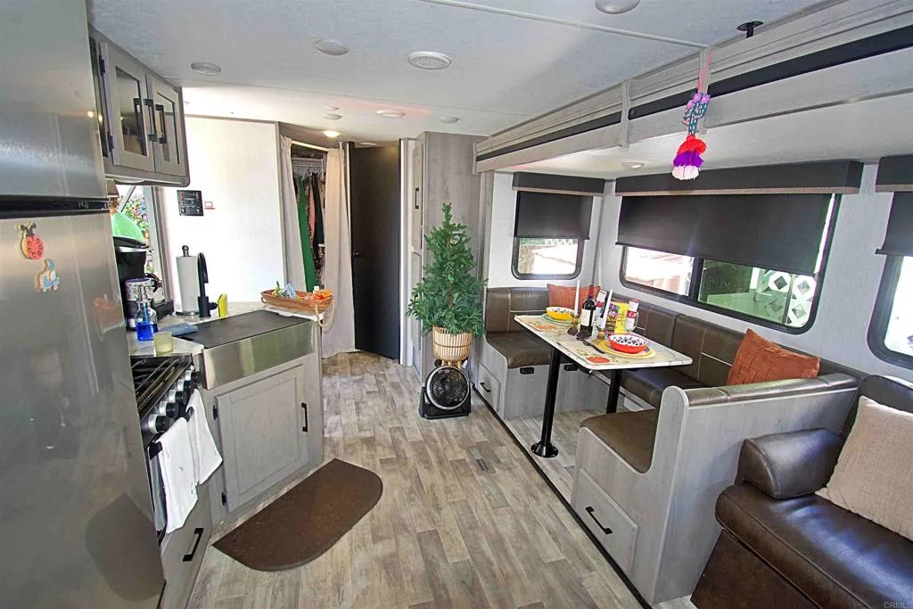 https://cdn.realtyfeed.com/cdn/127/307091080/2689969fb7c13adeff7c7a5e46ae3521.webp