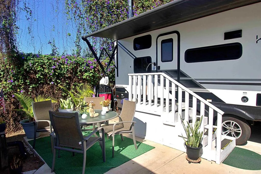 https://cdn.realtyfeed.com/cdn/127/307091080/449d2fafbcc9649c5ae7098ef9e4f833.webp