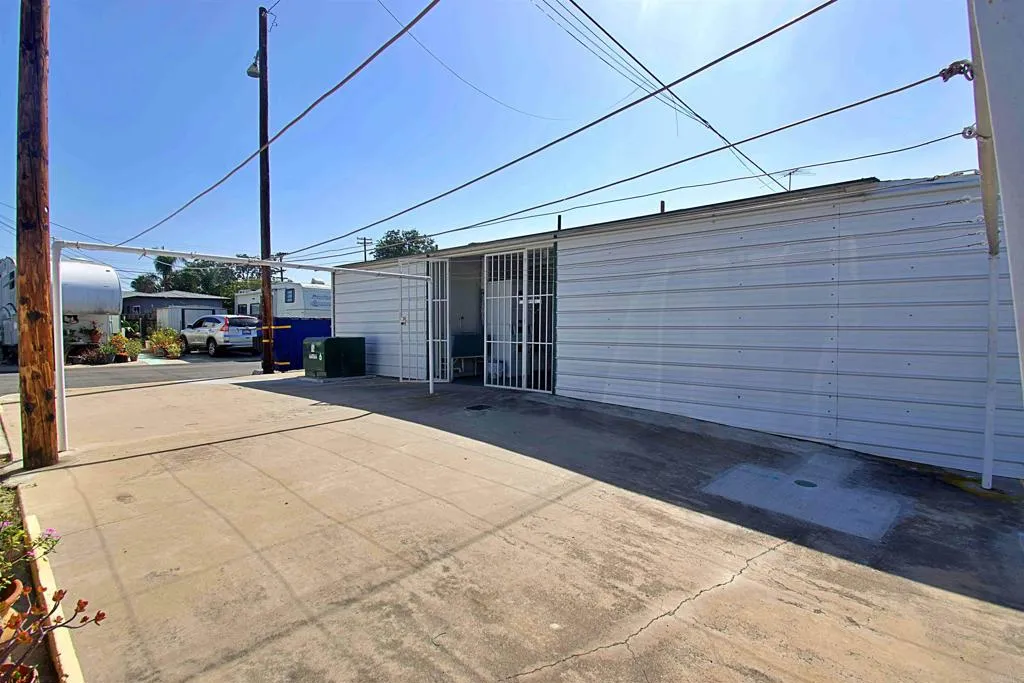 https://cdn.realtyfeed.com/cdn/127/307091080/e475bd3e00c52a3957e6062cfaf88751.webp