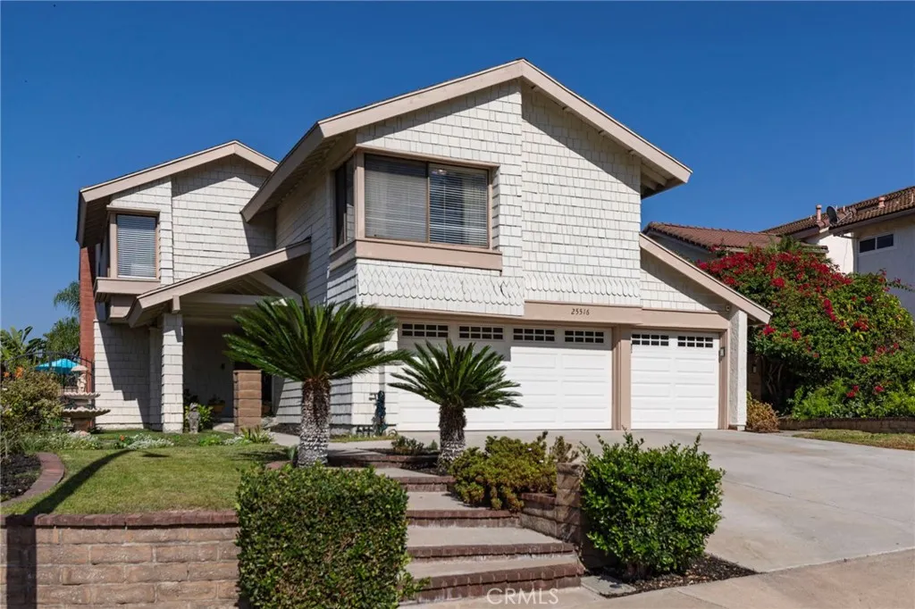 25516 La Mirada Street