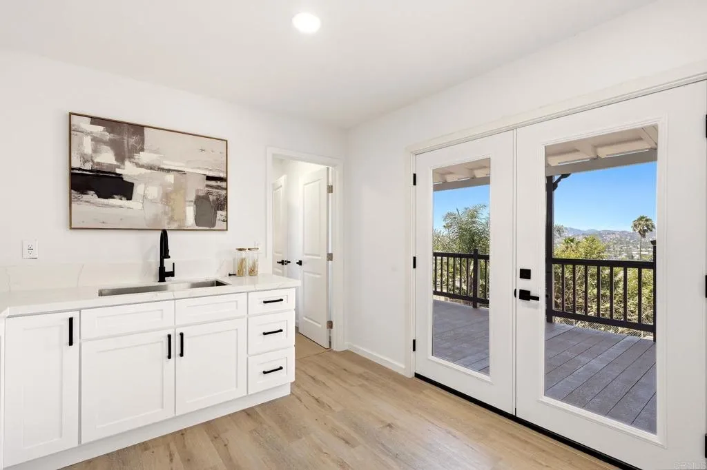 https://cdn.realtyfeed.com/cdn/127/307091194/1da634dfabf431f7e72d7111207d029b.webp