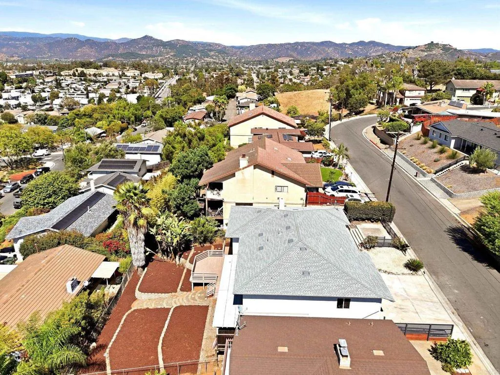 https://cdn.realtyfeed.com/cdn/127/307091194/61bd476aa9804c40de379eb1ff907811.webp