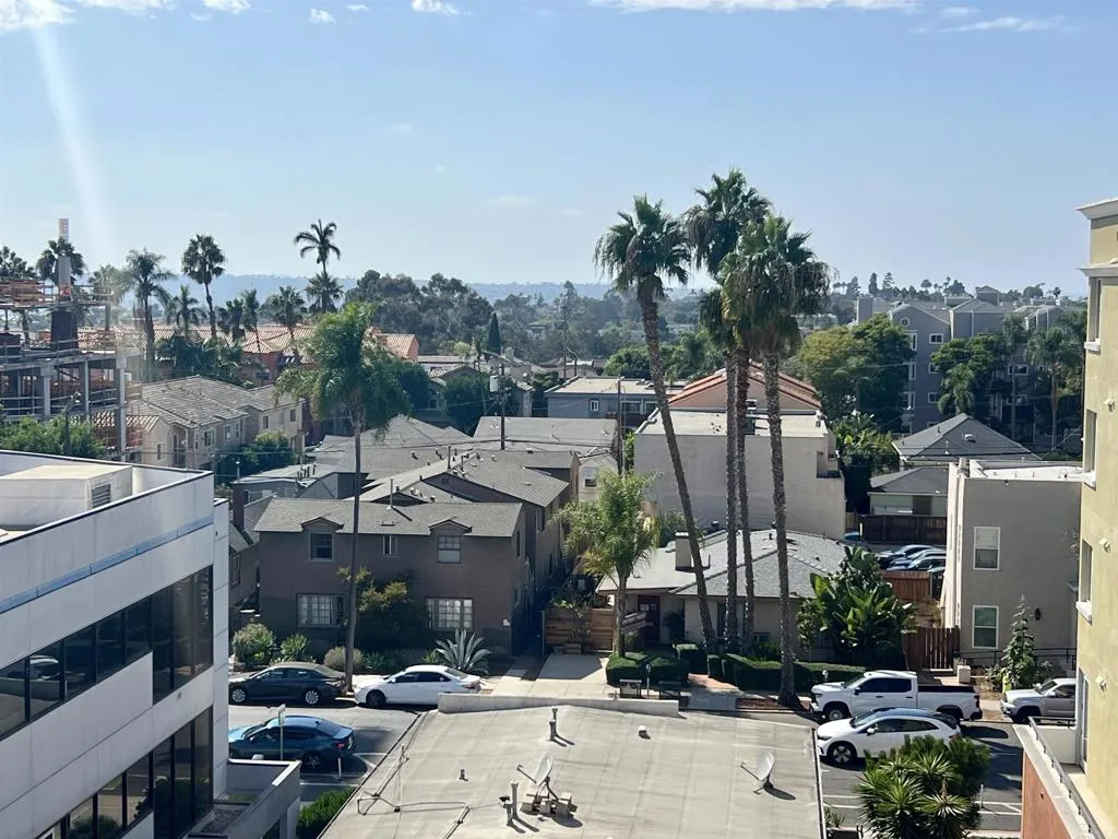https://cdn.realtyfeed.com/cdn/127/307091243/9f4ca79e90f684a36bd5b6c824306532.webp