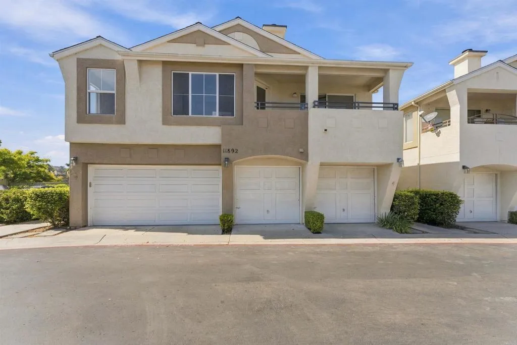 https://cdn.realtyfeed.com/cdn/127/307091445/338667780b0b1d34b8ac32dc62dffd6a.webp