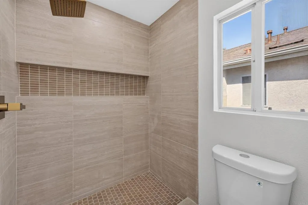 https://cdn.realtyfeed.com/cdn/127/307091445/6f7d3cb9bbf80bbd777f6317e5d84298.webp