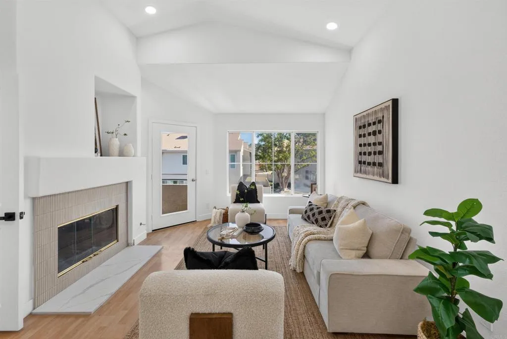 https://cdn.realtyfeed.com/cdn/127/307091445/d802dd287259e09b405d5b4f20603598.webp