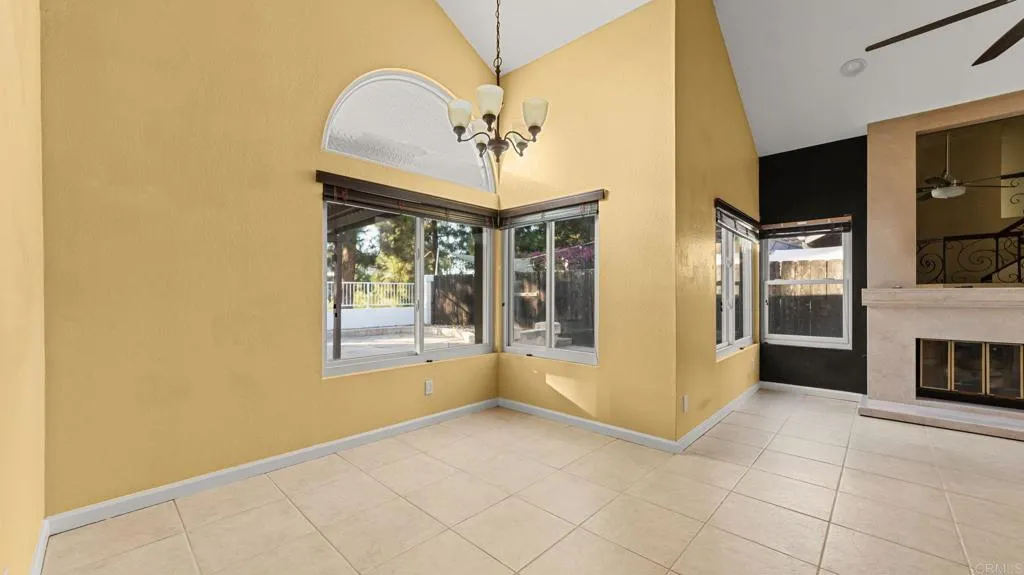 https://cdn.realtyfeed.com/cdn/127/307091449/4b405bcea16e06eab6e6a1e86361ac67.webp