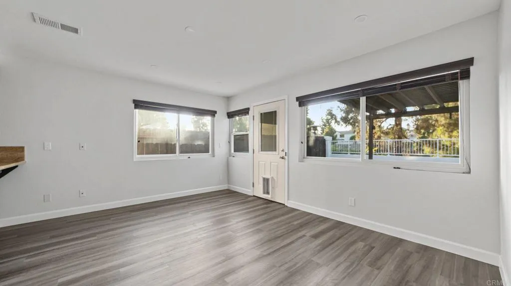 https://cdn.realtyfeed.com/cdn/127/307091449/ec723bb1aaa318dff158063ce1ef3d94.webp