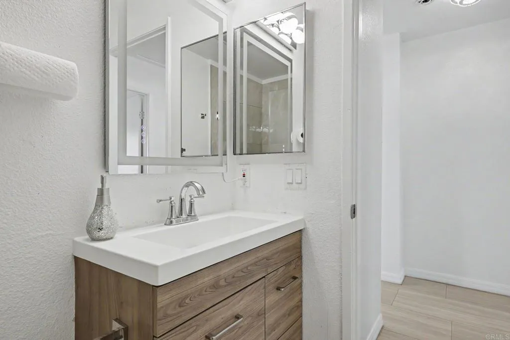 https://cdn.realtyfeed.com/cdn/127/307091476/26dc116857f5ff8aac11bc96cf530049.webp