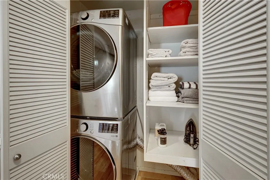 https://cdn.realtyfeed.com/cdn/127/307091555/c924adb71c67369e1f64fd8bb93aedd7.webp