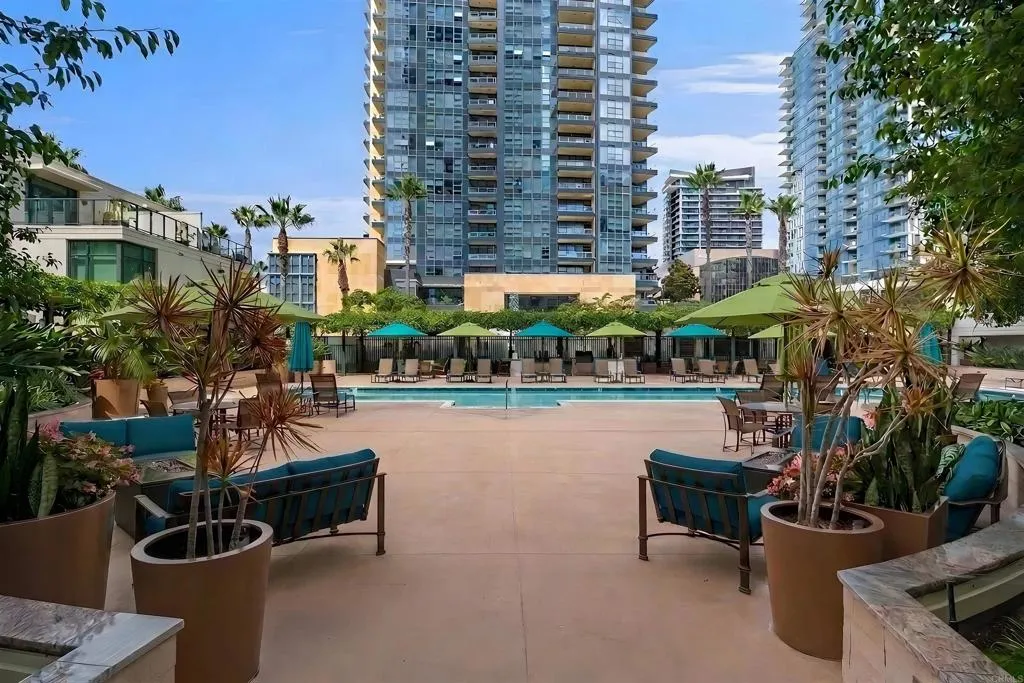 https://cdn.realtyfeed.com/cdn/127/307091604/8fef04b79251b2342eb56d4332a30c72.webp