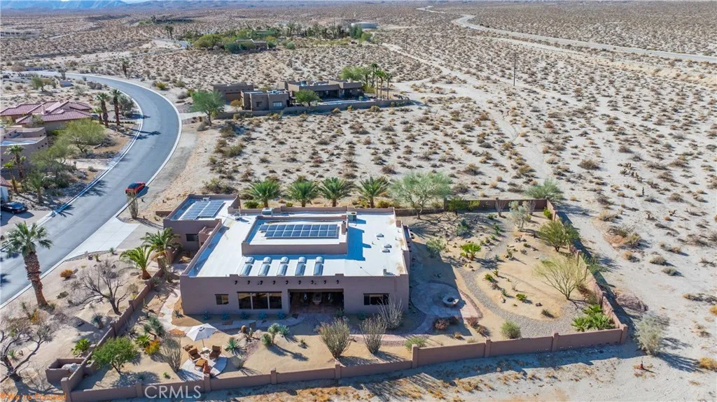 https://cdn.realtyfeed.com/cdn/127/307091641/10edf3b742638fa05efb43dfa7c83fb8.webp