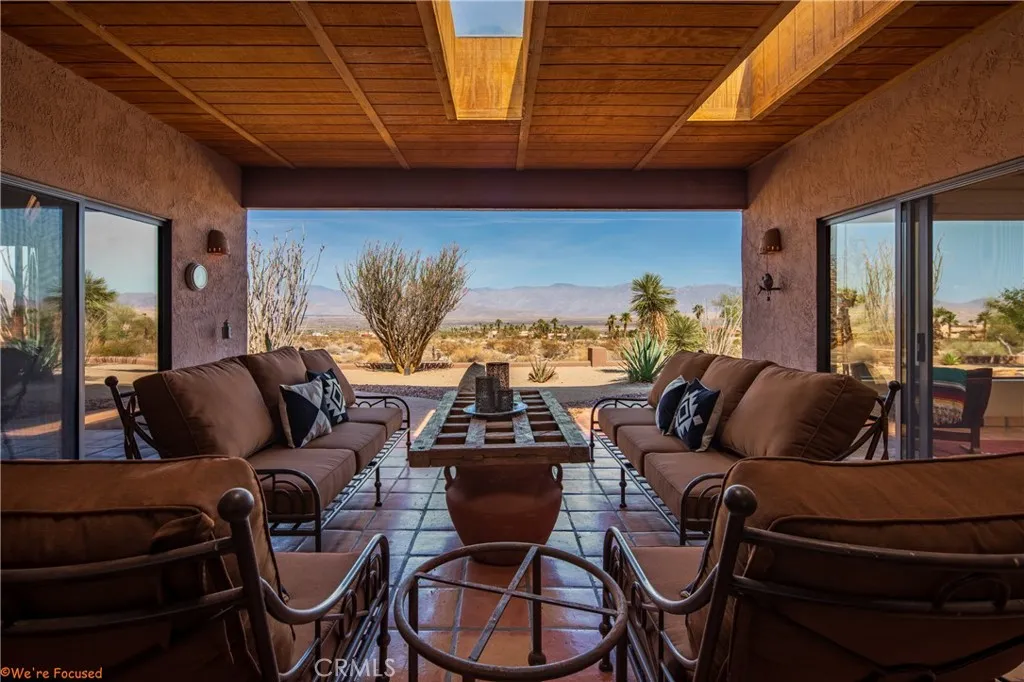 https://cdn.realtyfeed.com/cdn/127/307091641/2298620e90e3d981dbb492dcddb4db6e.webp