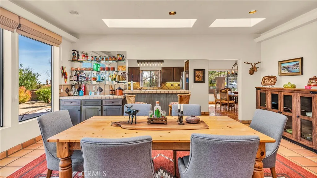 https://cdn.realtyfeed.com/cdn/127/307091641/7488b3dcf68fd1e3f7328c5e477cf079.webp