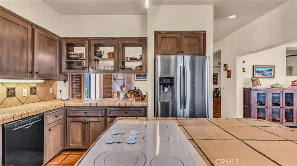 https://cdn.realtyfeed.com/cdn/127/307091641/81cc0f1dfac8025169e9b4c7812e2832.webp
