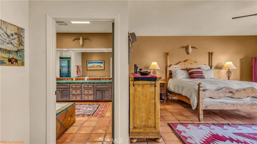 https://cdn.realtyfeed.com/cdn/127/307091641/c4d26446c3f009453cf6667cf7999ef8.webp
