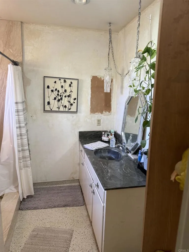 https://cdn.realtyfeed.com/cdn/127/307091822/65c92ecd7343d3dce4e1809421c1e715.webp