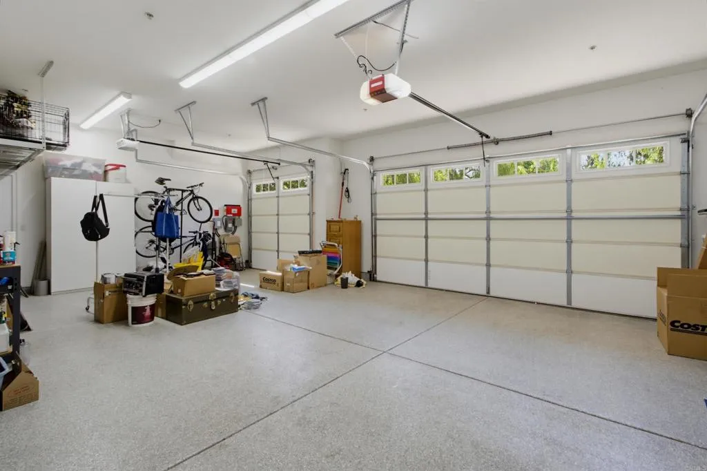 https://cdn.realtyfeed.com/cdn/127/307092097/8443de0f9a543d72f32ede66ac83a4e8.webp
