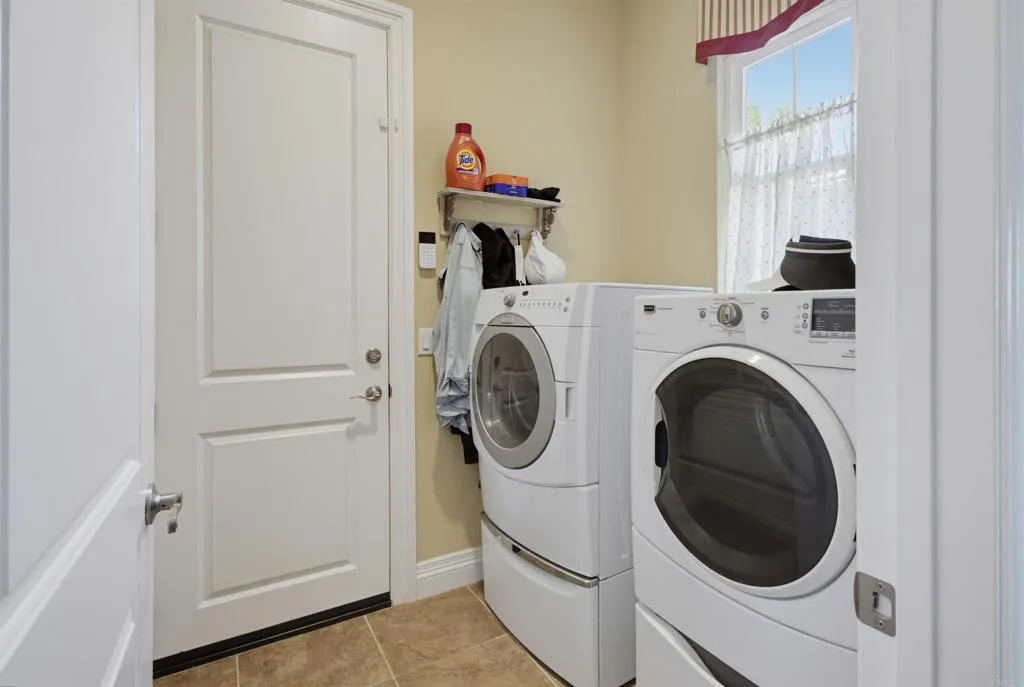 https://cdn.realtyfeed.com/cdn/127/307092097/b6c790c3a1a920f4b42fc1580c16d7a2.webp