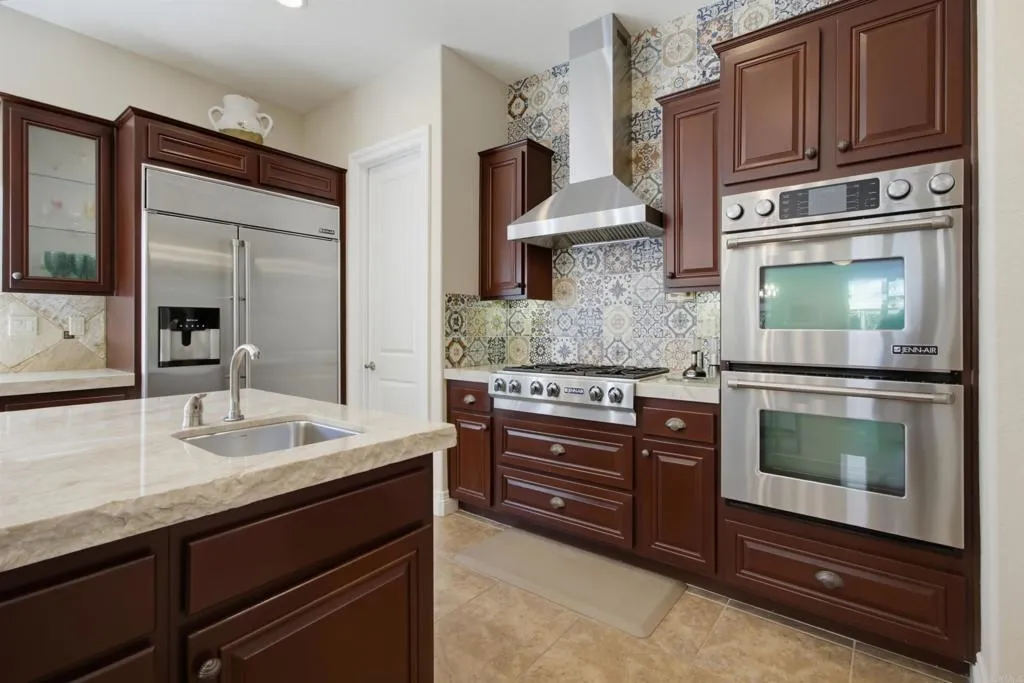 https://cdn.realtyfeed.com/cdn/127/307092097/bb2d73b7f52ccd74677b0e6399244a18.webp