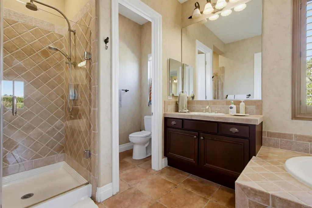 https://cdn.realtyfeed.com/cdn/127/307092097/f32e34358a18a2365652ce3ae355de7f.webp