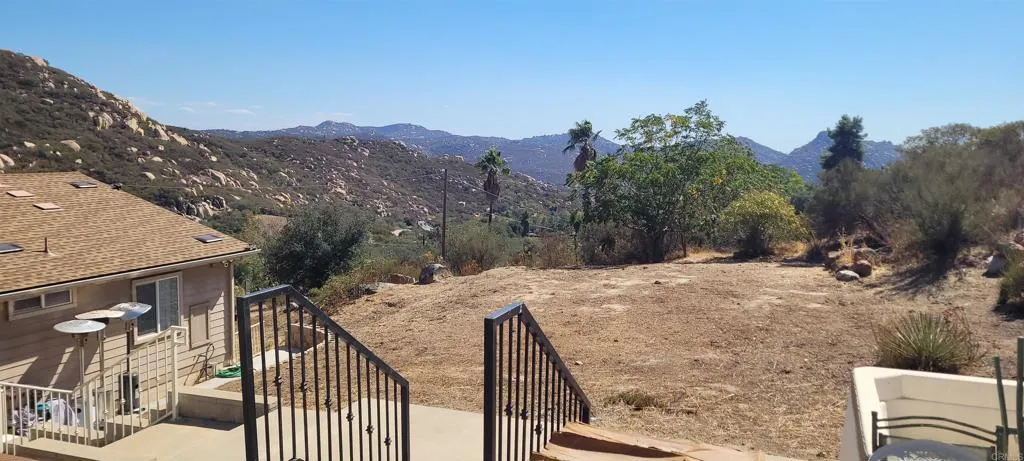 https://cdn.realtyfeed.com/cdn/127/307092145/30489aa573b336ef9888e15fe4bd1332.webp