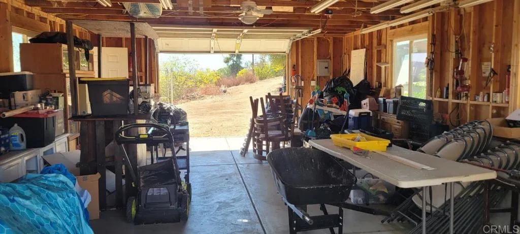 https://cdn.realtyfeed.com/cdn/127/307092145/509d0bad4994aa065b16133c0b89bd91.webp