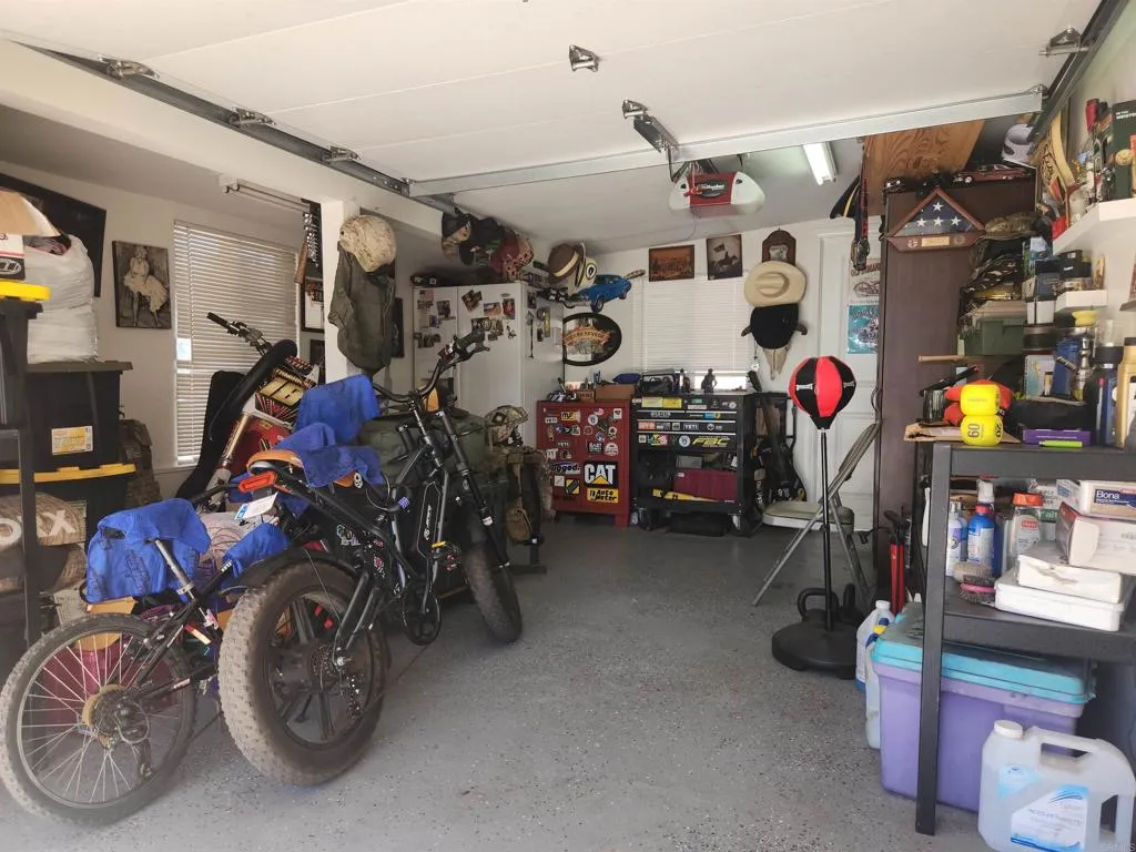 https://cdn.realtyfeed.com/cdn/127/307092218/18ad21f16855f06909827f41e55871fd.webp