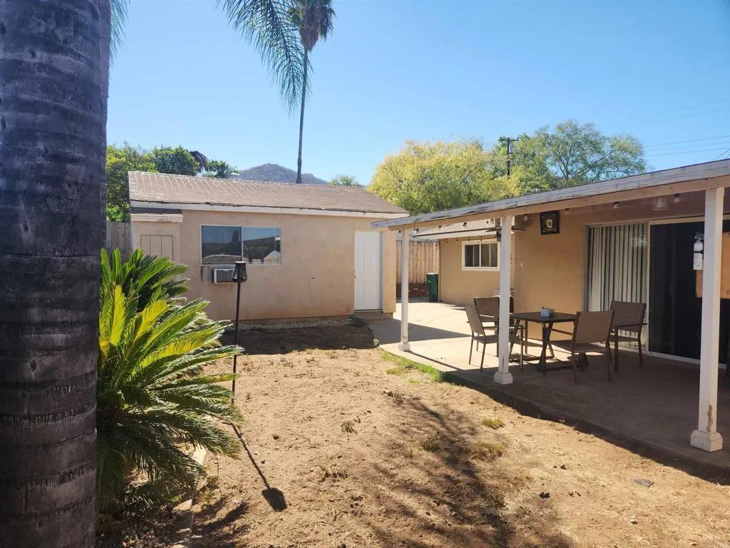 https://cdn.realtyfeed.com/cdn/127/307092218/721e2ddc593b24843c3fac17244d34b5.webp