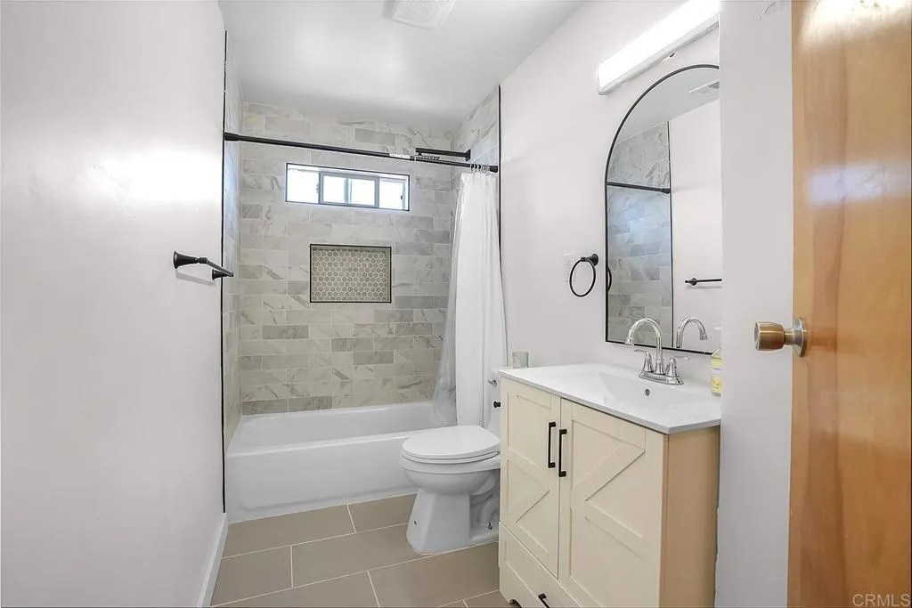 https://cdn.realtyfeed.com/cdn/127/307092287/248d37419517769a60b93e4c1a56f4f7.webp