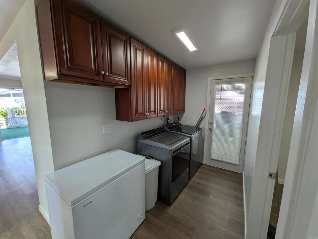 https://cdn.realtyfeed.com/cdn/127/307092353/a6cd9b300feaba42268ac2152cc5804d.webp