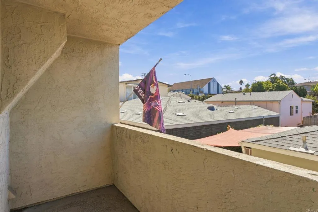 https://cdn.realtyfeed.com/cdn/127/307092363/d585666dd8de793d7a7baf27717636a0.webp