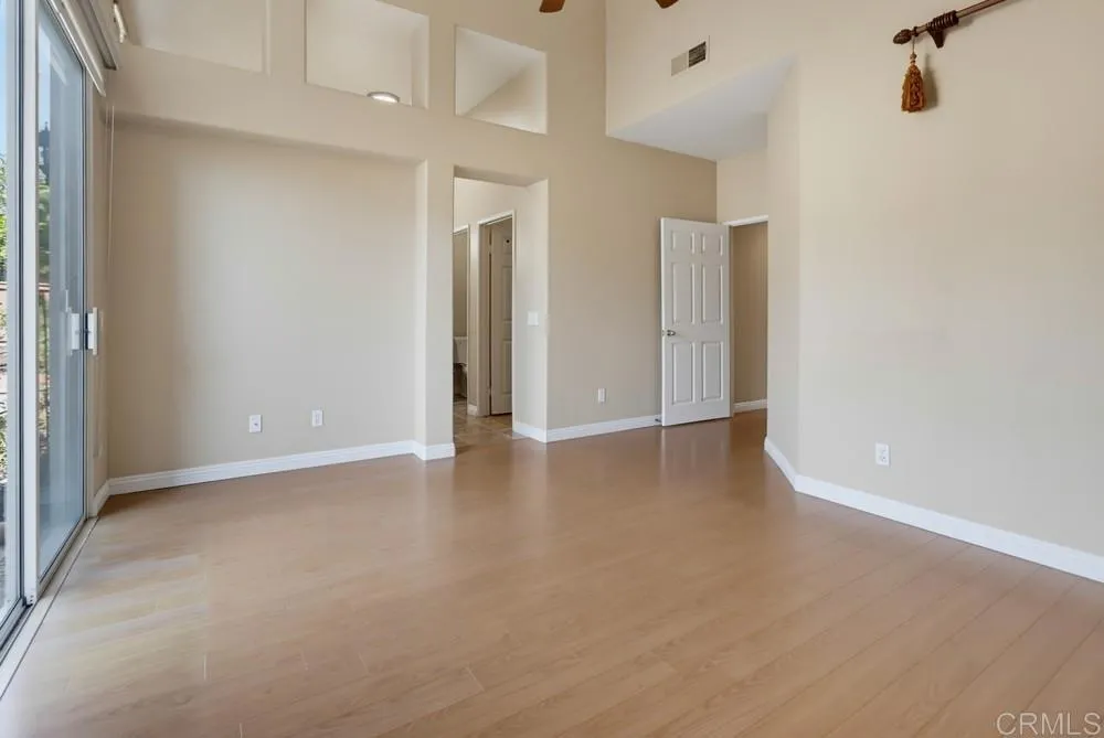 https://cdn.realtyfeed.com/cdn/127/307092384/22520c6beb34bf0a4e6a80c8d82835de.webp
