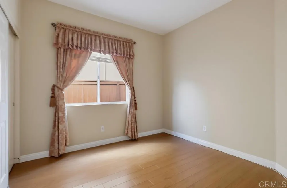 https://cdn.realtyfeed.com/cdn/127/307092384/60cda1b0fd8ea2861be96769fcbc270e.webp