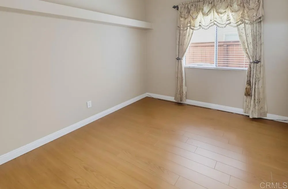 https://cdn.realtyfeed.com/cdn/127/307092384/ae837e58e353534afff3ed48222fed4e.webp